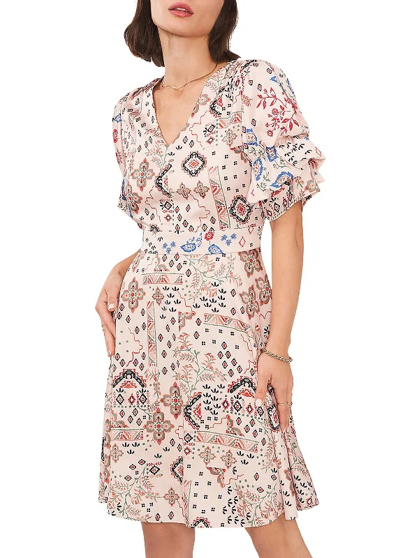 Chic Women's Clothing for Date Nights Womens Above Knee Printed Fit & Flare Dress