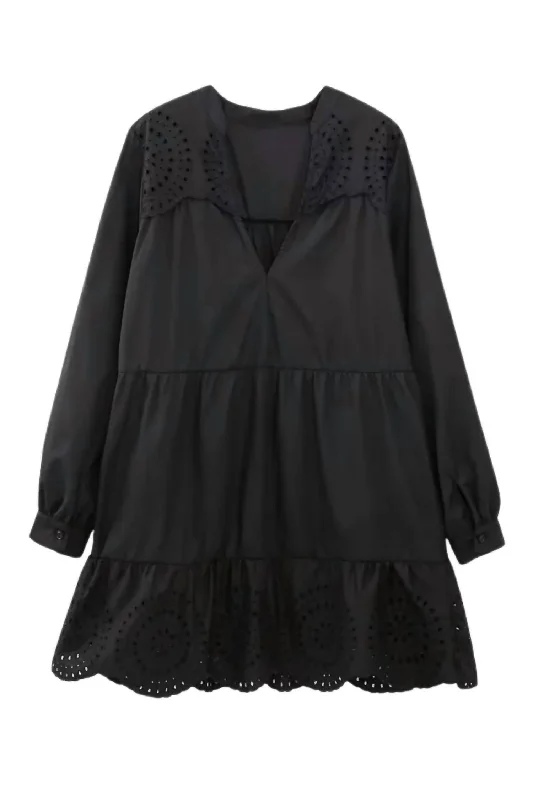 Trendy Boutiques Online Women's Hollow Embroidered V-Neck Short Dress In Black