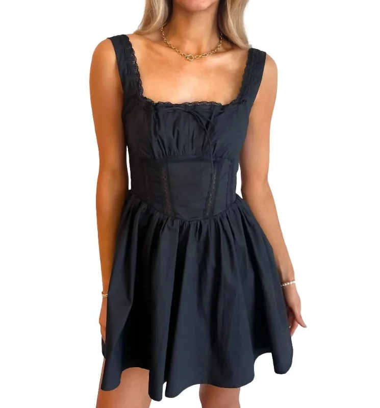 Relaxed Style Charlotte Dress In Black