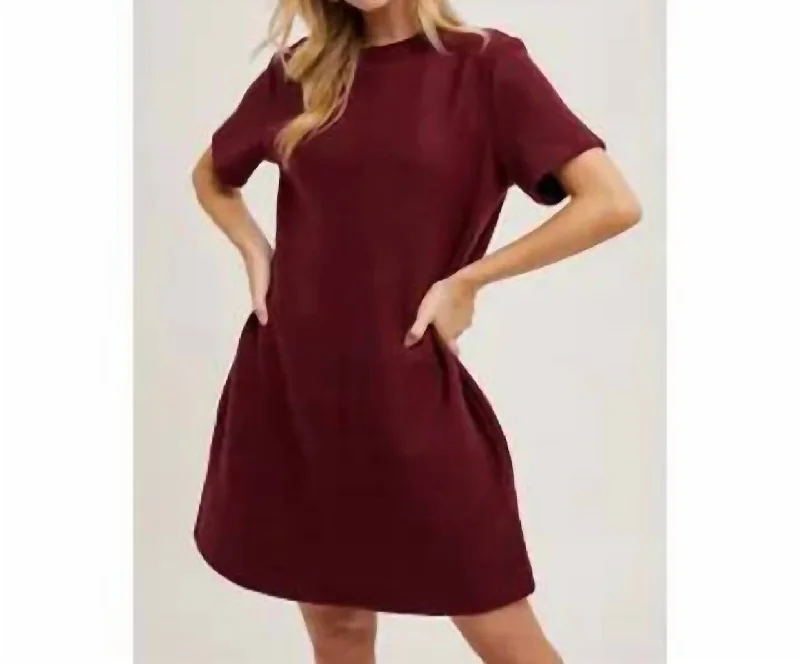 Urban Femme Streetwear Burgundy T-Shirt Short Dress