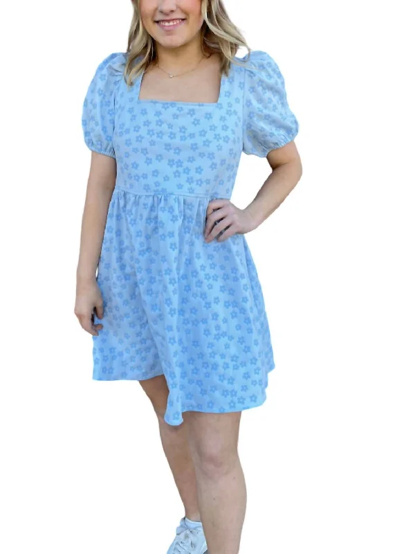 Hot Trends Pretty Little Flowers Dress In Blue