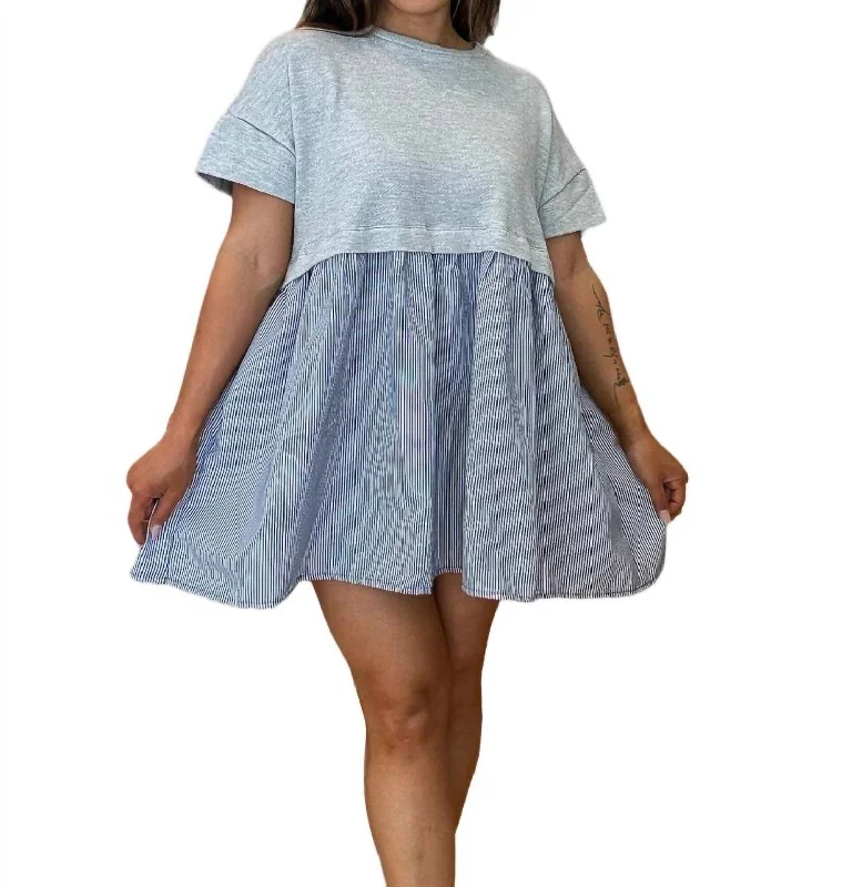Women's Holiday Clothing Here With Me Dress In Blue Multi