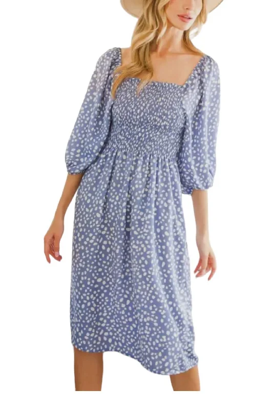 Women's Trendy Garments Smocked Dress In Baby Blue