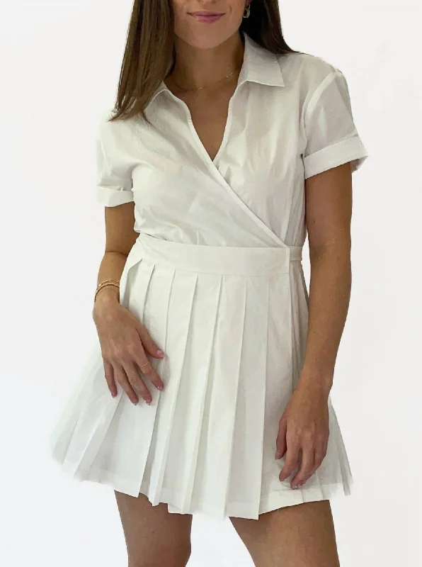 Chic Clothing For Women Pleated Collared Dress In White