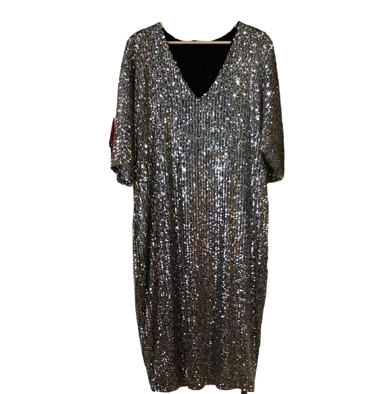 Elegant Women's Clothing Online Women's V-Neck Cocktail Dress - Plus In Silver