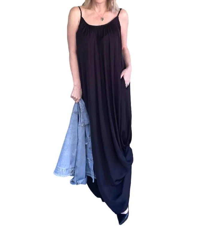 Women's Urban Fashion Effortless Everyday Dress In Black