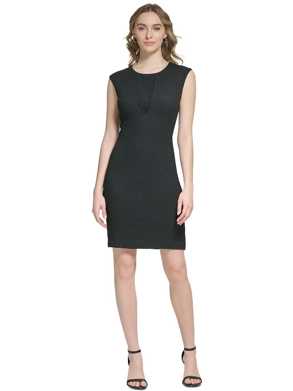 Women's Effortless Casual Outfit Womens Pleated Textured Sheath Dress