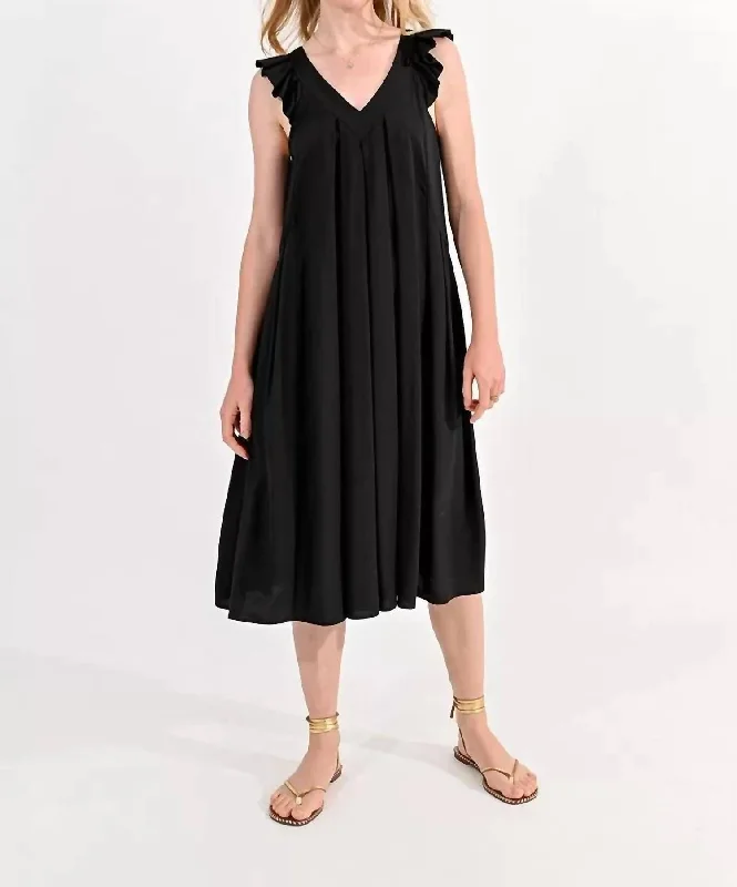 Luxury Women's Fashion Loose Fitting Dress In Black