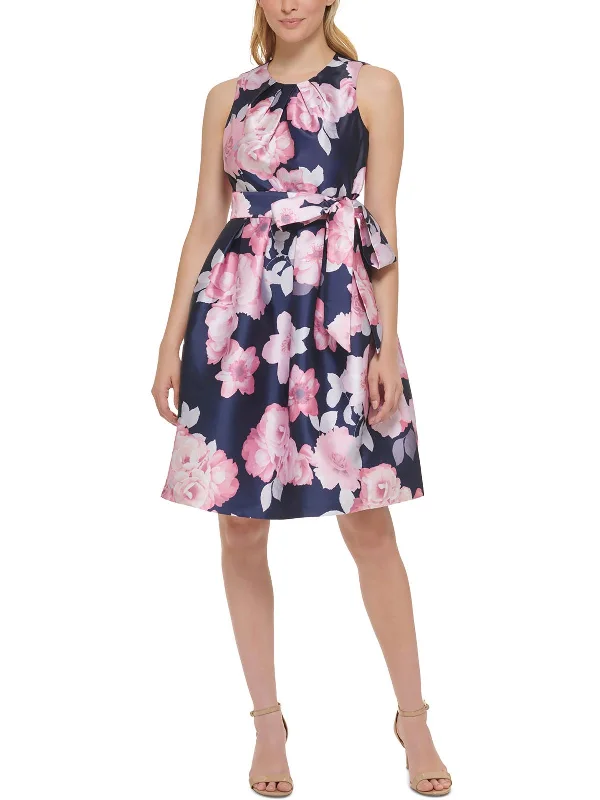 Women's Transitional Outfit Petites Womens Pleated Belted Fit & Flare Dress