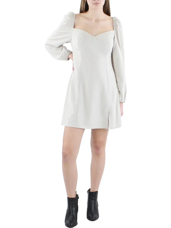 Best Boutiques Online Womens Smocked Back Sweetheart Neckline Fit & Flare Dress