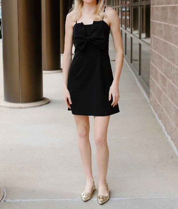 Women's Vacation Clothes Bow Dress In Black