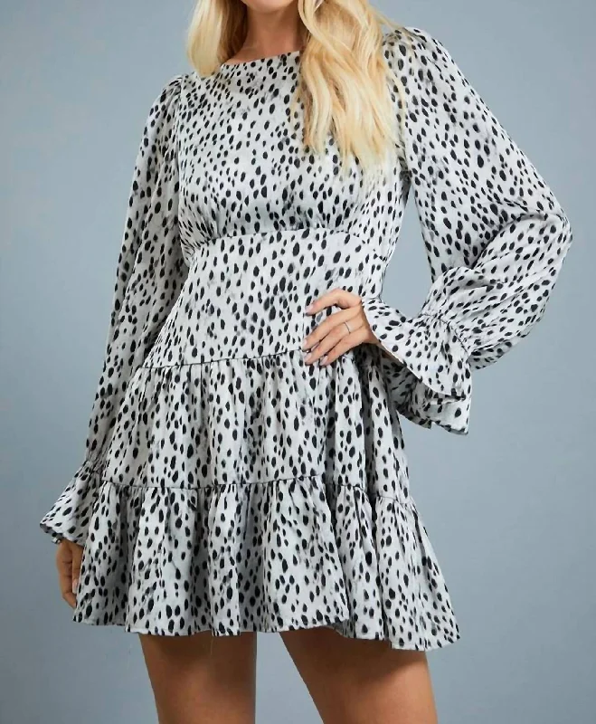 Unique Women's Fashion Pieces Animal Dress With Ruffle Sleeves In Black