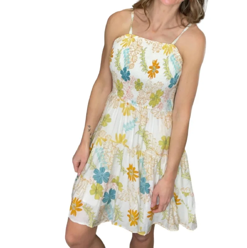 Chic Clothes For Women Smocked Tank Dress In Tropic Foliage