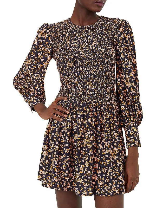 Women's Plus-Size Casual Outfit Berrit Womens Smocked Mini Sheath Dress