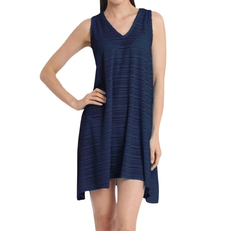 Women's Vintage Garments V-Neck Handkerchief Dress In Blue