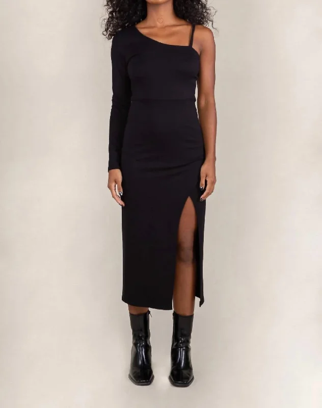 Women's Contemporary Clothing Tari Dress In Black