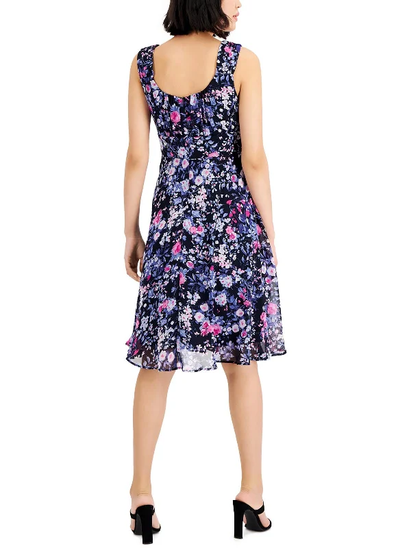 Comfortable Women's Clothes Petites Womens Party Knee Fit & Flare Dress