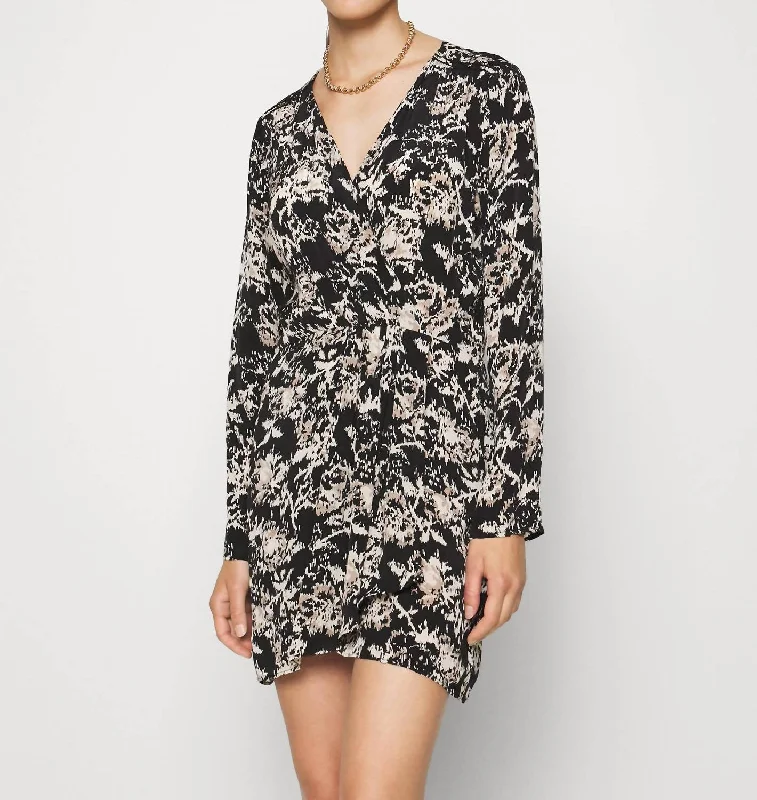 Women's Activewear for Exercise and Sports Bombay Dress In Noir