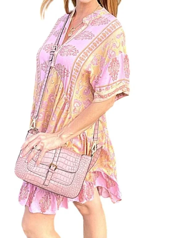 Women's Athletic Clothes Split Neck High Low Short Dress In Vanilla/peach Mixed Print