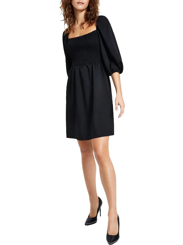 Boutique Styles Womens Smocked Polyester Babydoll Dress