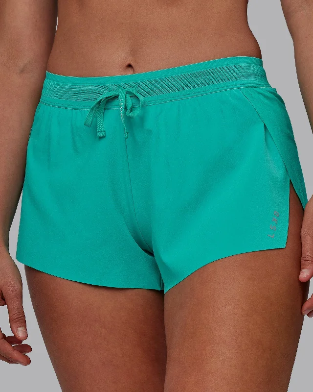 Don't Miss Out On Premium Yoga Wear Deals Accelerate 3" Run Shorts - Atlantis
