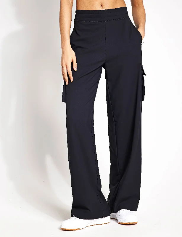 Sweat In Style With Yoga Clothing Discounts City Chic Cargo Pant - Black
