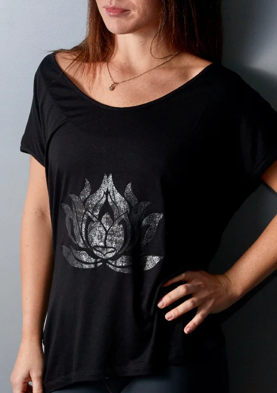 Flow In Comfort With Stylish Discounts LOTUS  Boxy Tee