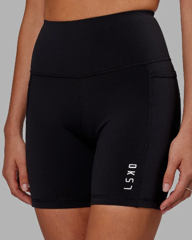 The Best Yoga Clothing At The Best Prices Flux Mid-Length Shorts - Black
