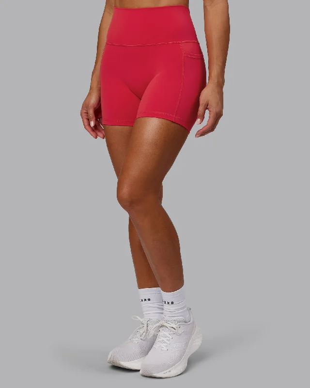 The Best Yoga Wear At The Best Prices Fusion X-Length Shorts - Scarlet
