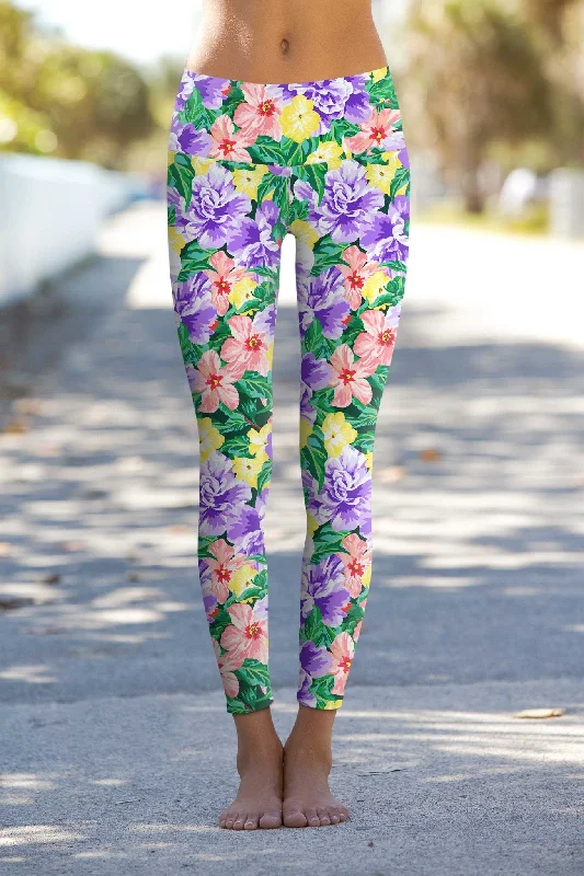 The Perfect Fit At The Perfect Price Hello May Lucy Floral Printed Performance Leggings - Women