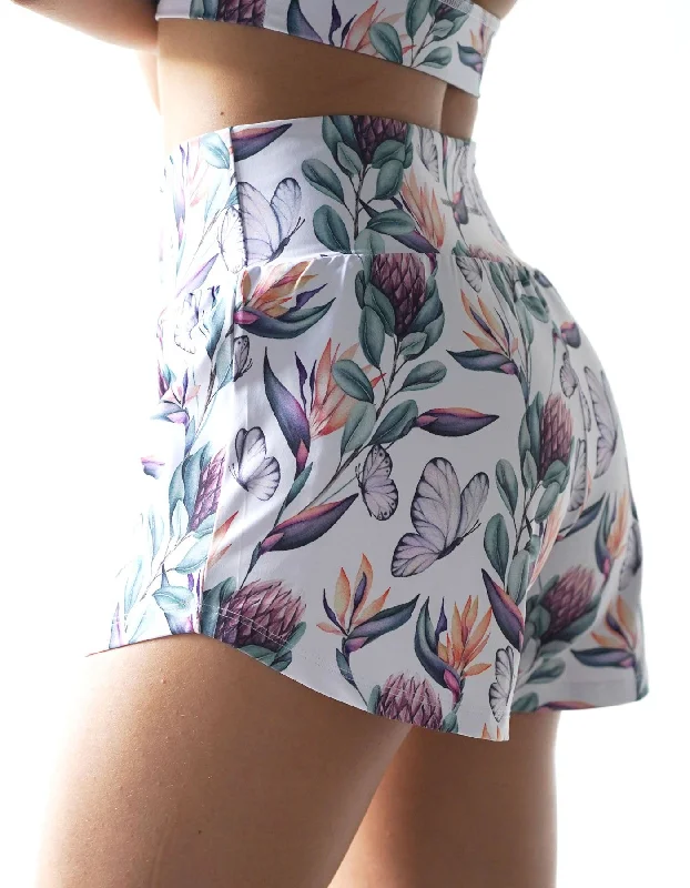 Move With Confidence In Discounted Yoga Outfits Island Dreams Runners