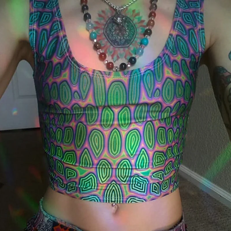 Yoga Wear At Unbeatable Prices Psychedelic Cropped Tee (UV/RGB, Eco-Friendly) | REPTILIAN