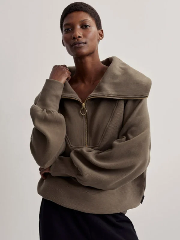 Stretch In Style With Budget-Friendly Yoga Wear Varley Vine Half-Zip