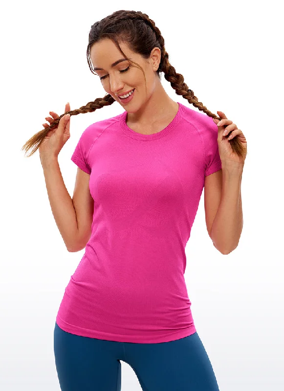 Enhance Your Flow With Stylish Yoga Wear At Great Prices Speedy Seamless Short Sleeves Slim Fit