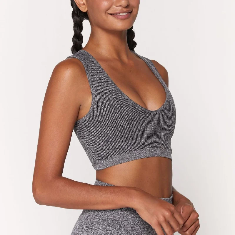Master Every Pose With Premium Yoga Wear Deals Metta Seamless Plunge Brami - Heather Grey Master Every Pose With Premium Yoga Wear Deals Metta Seamless Plunge Brami - Heather Grey
