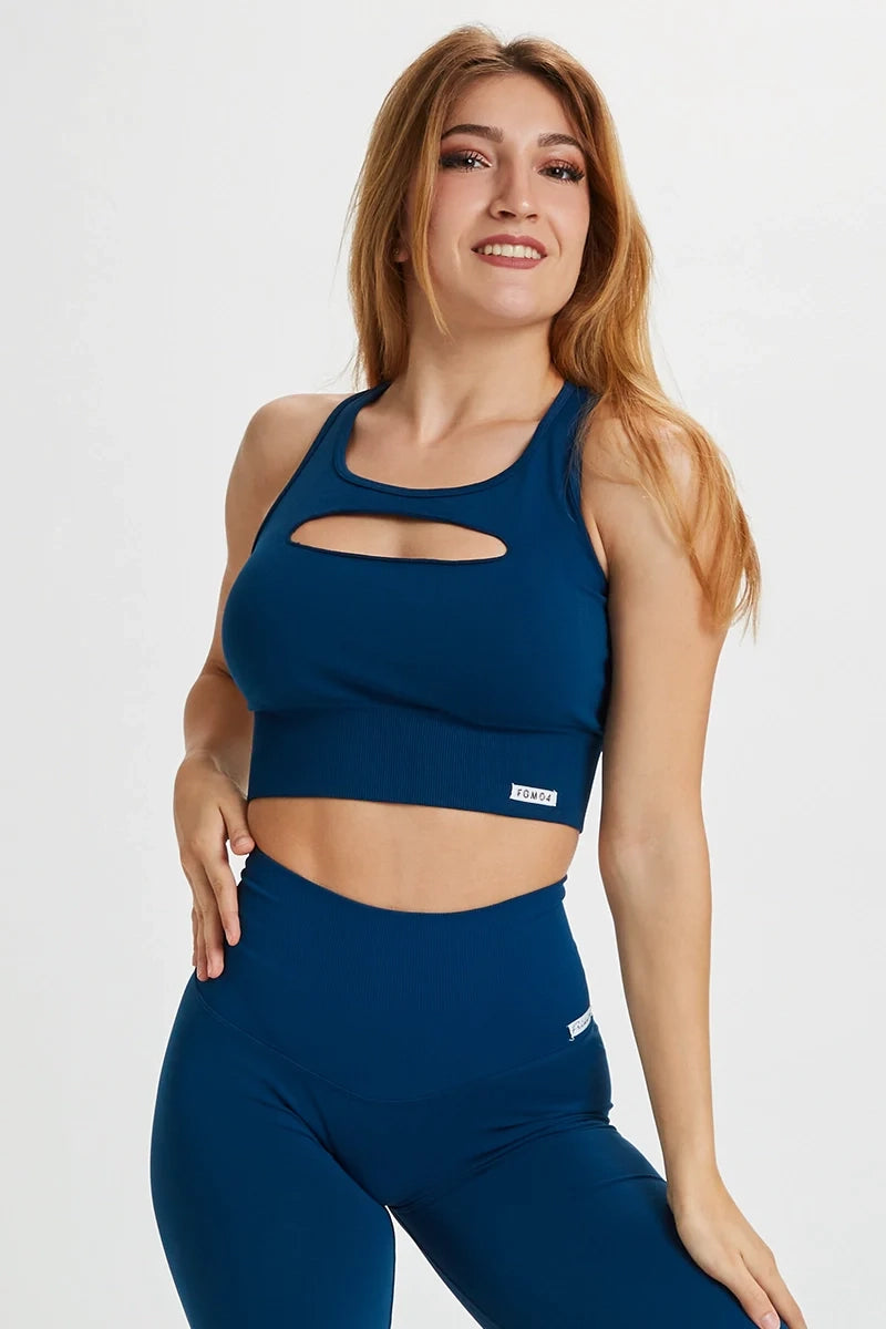 Yoga Wear At Unbeatable Prices Top Goth Blu Petrolio