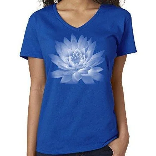 Move With Confidence In Discounted Yoga Outfits Ladies Yoga Vee Neck Tee - Lotus Flower