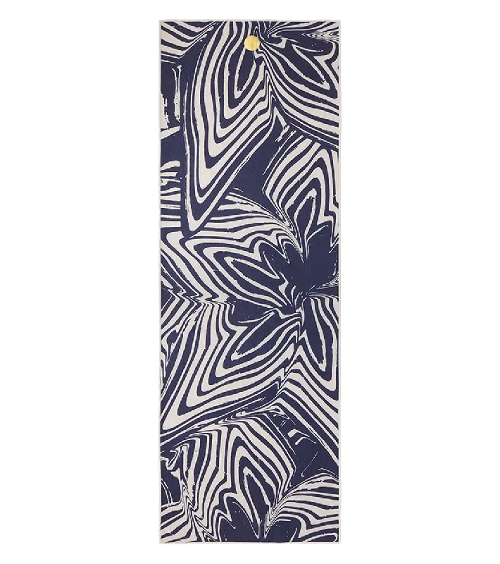 Move With Confidence, Save With Ease Manduka Yogitoes+ Repreve® Yoga Mat Towel, 71" Gentle Star