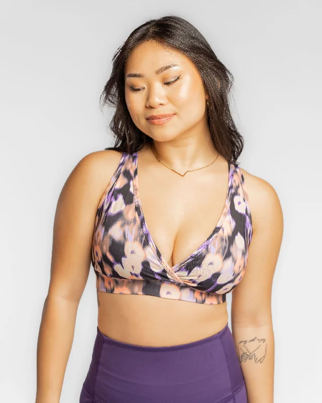 Yoga Apparel Designed For Movement At Lower Prices Handful FaV Bra – Blossom