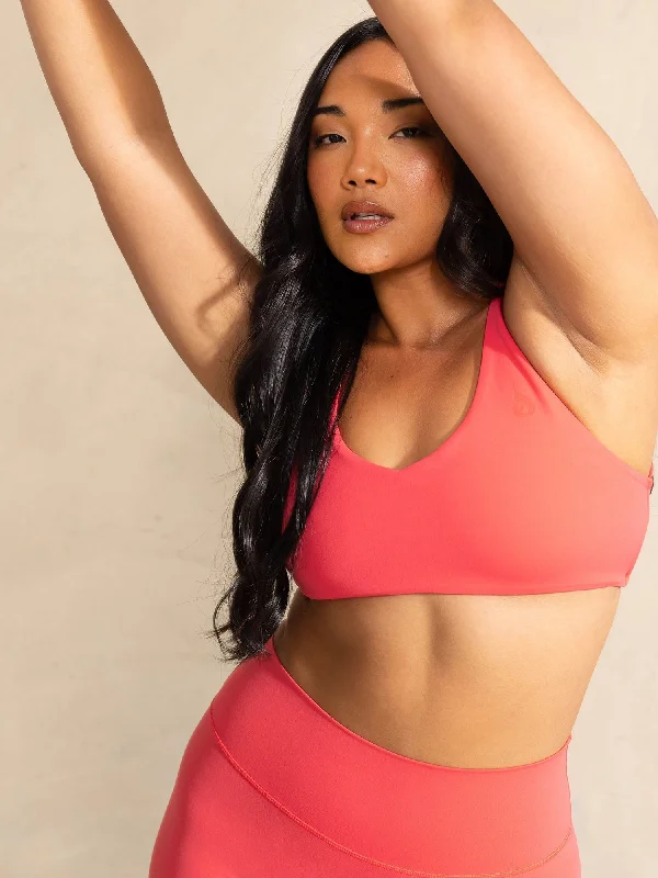 Unmissable Deals On Flexible Yoga Apparel NKD Embody Sports Crop - Neon Salmon