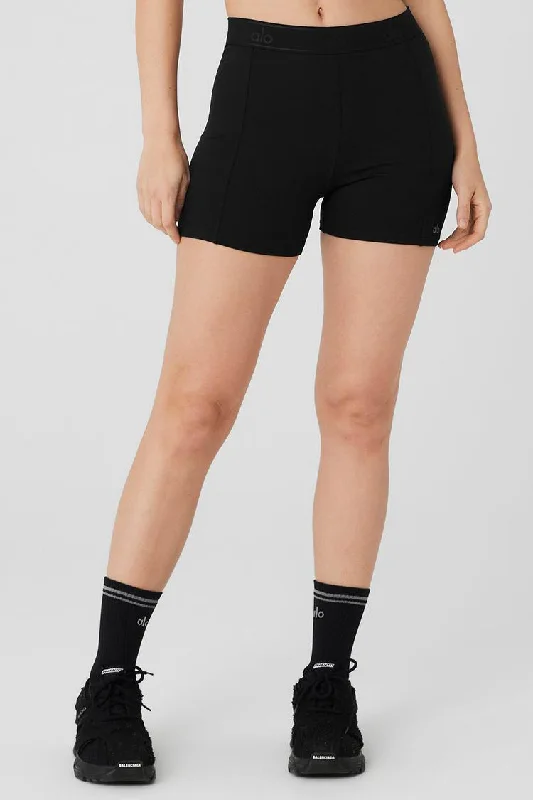 Your Yoga Wardrobe, Upgraded For Less ALOSOFT SHOWCASE SHORT