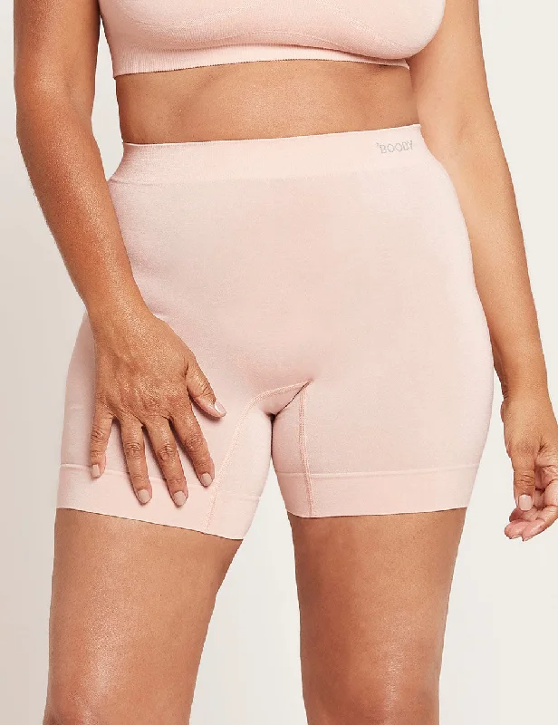 Yoga Apparel Designed For Movement At Lower Prices Smoothing Short - Nude